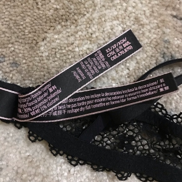 Victoria’s Secret Unlined Lace Bralette - Picture 4 of 4